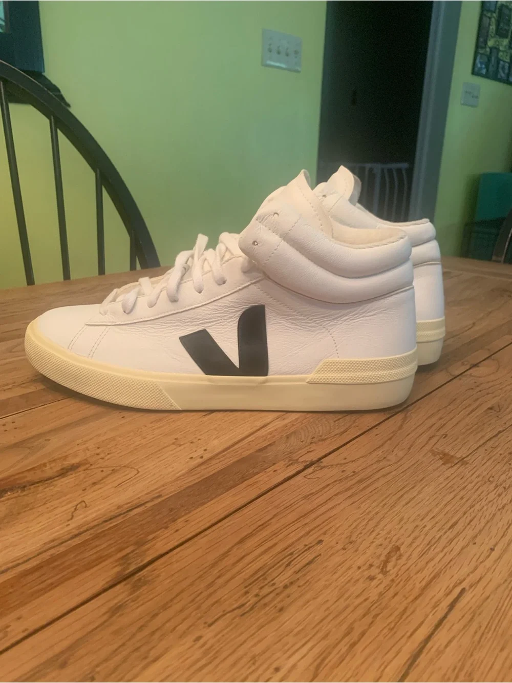 Men’s Veja Minotaur High Top Sneakers